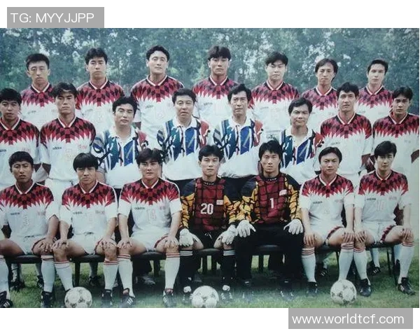 2000年中国与日本足球对抗赛回顾与分析:历史交锋与未来展望 2000年中国与日本足球对抗赛回顾与分析:历史交锋与未来展望