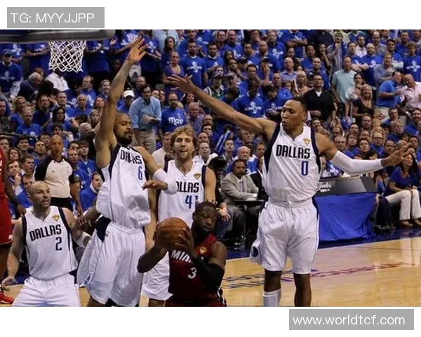 2011年NBA总决赛热火对小牛精彩回放视频全景解析与赛季回顾